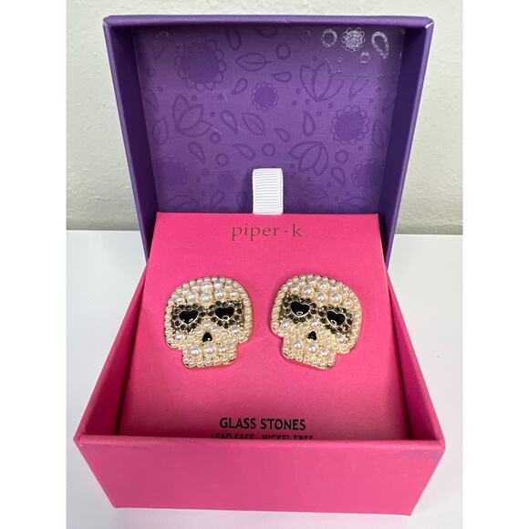 Piper K Faux Pearl Beaded Skull Black Earrings in Gift Box - Picture 1 of 5